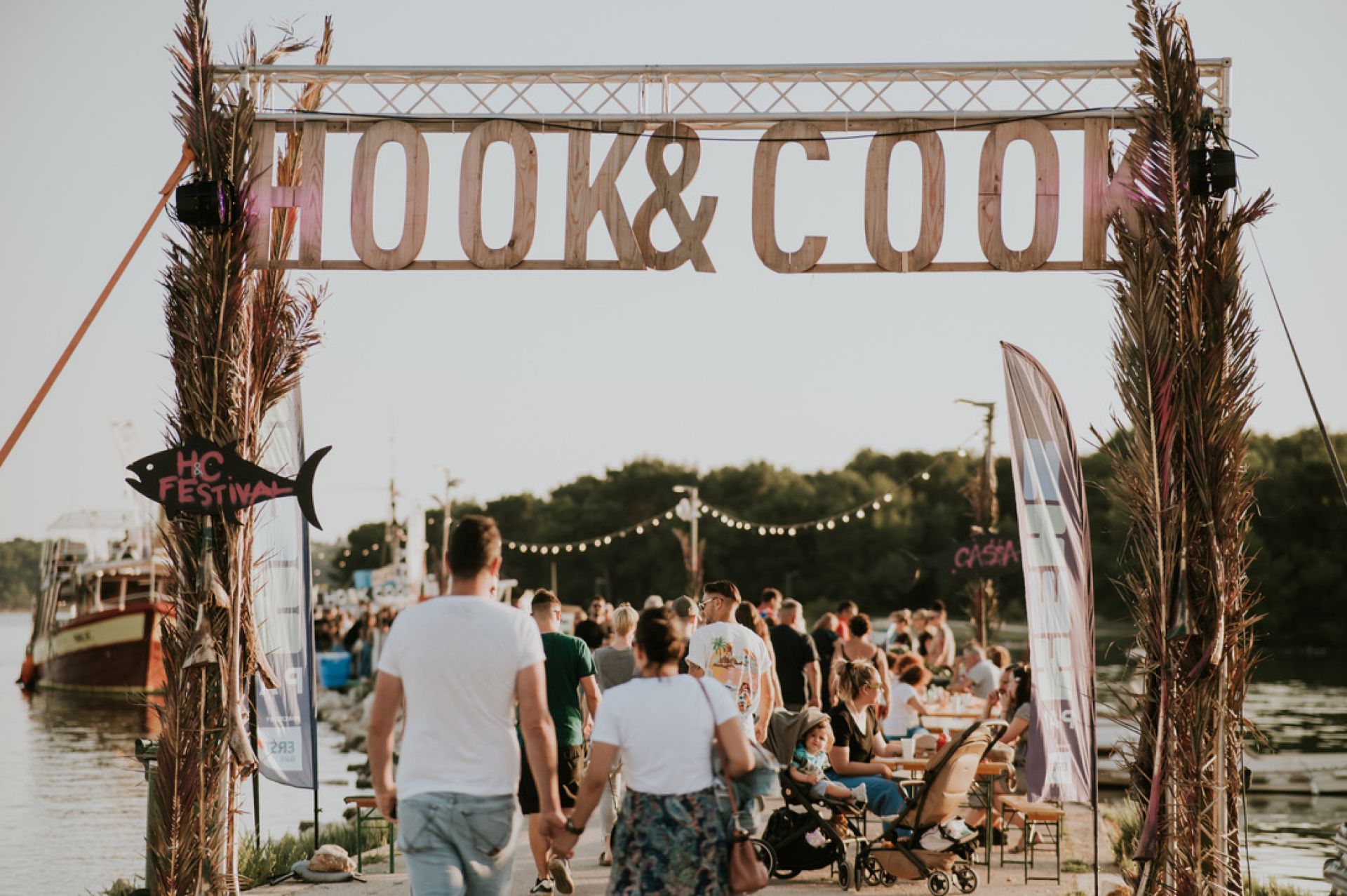 Vikend za ljubitelje ribe: Brudet Cup u Vinkuranu i 10 godina Hook & Cook-a u Medulinu!